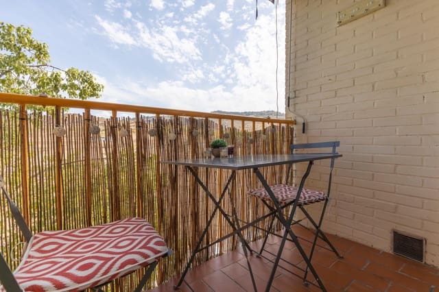 3 quarto Apartamento para venda em Granada cidade com garagem - 135 000 € (Ref: 9422397)