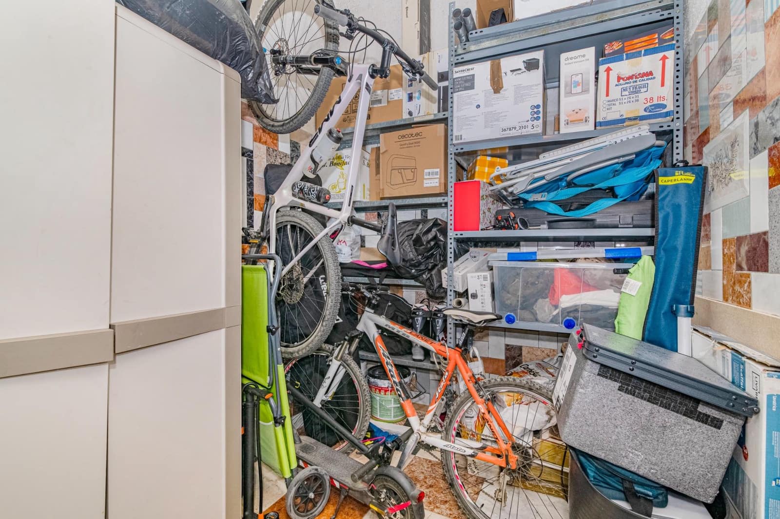 3 bedroom Flat for sale in Las Gabias with garage - € 157,000 (Ref: 9422400)