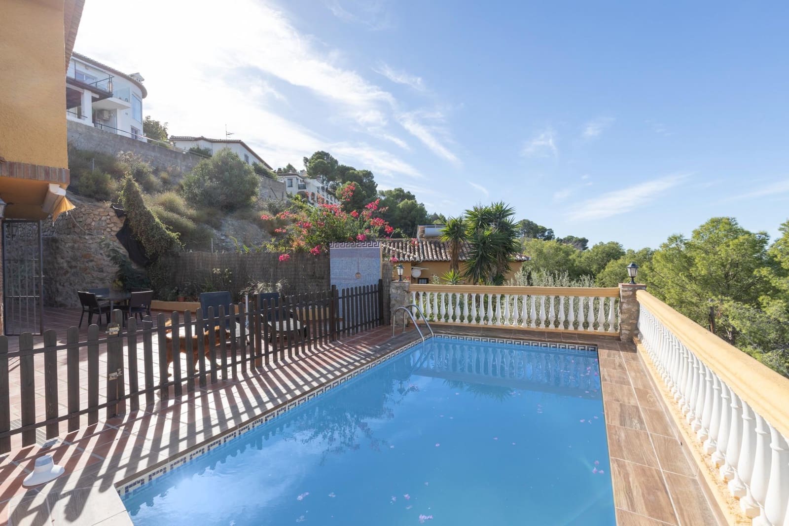 3 soverom Villa til salgs i Almunecar med svømmebasseng - € 599 000 (Ref: 9422401)