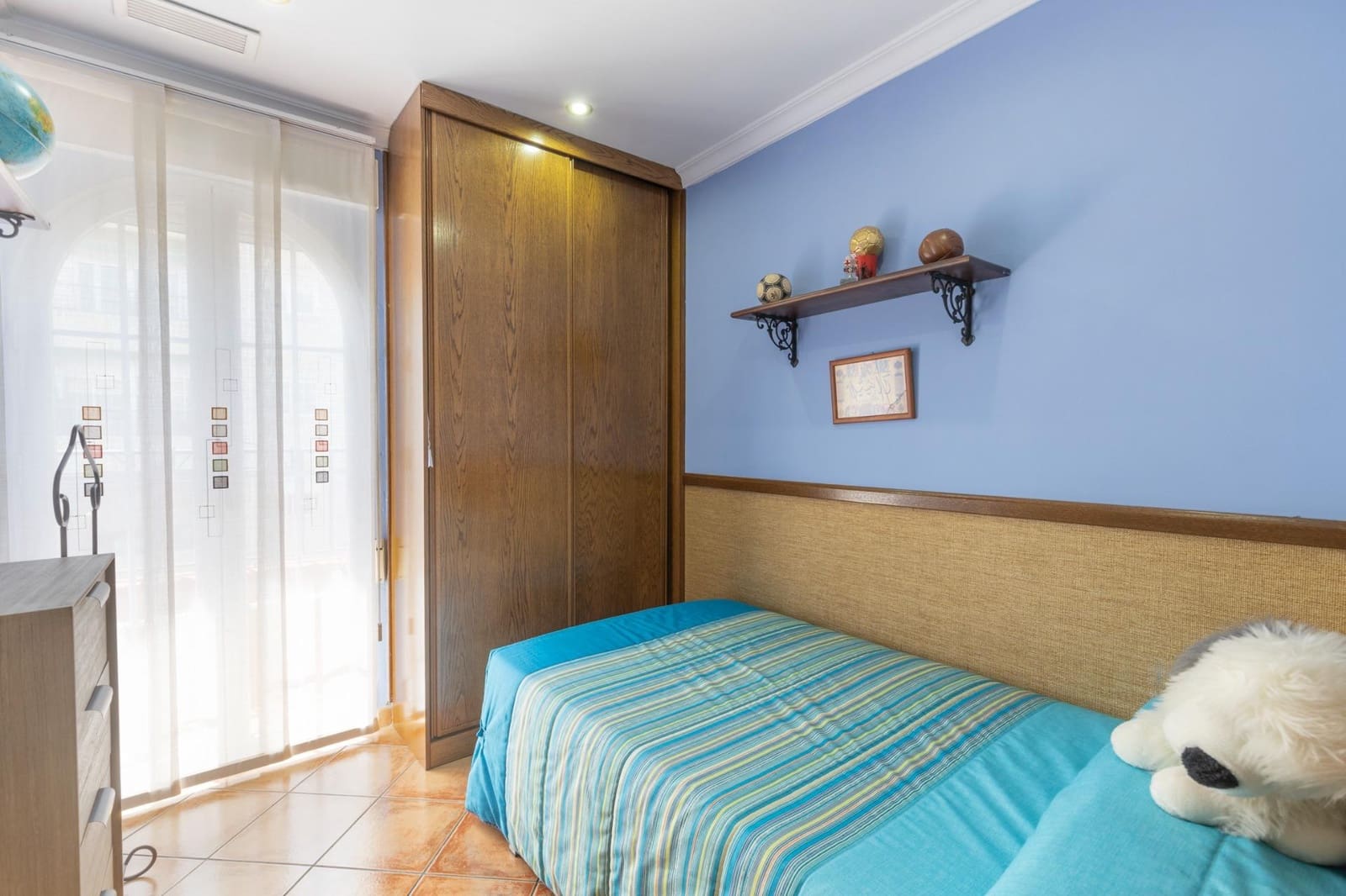 5 soverom Hus til salgs i Granada by med garasje - € 360 000 (Ref: 9422405)