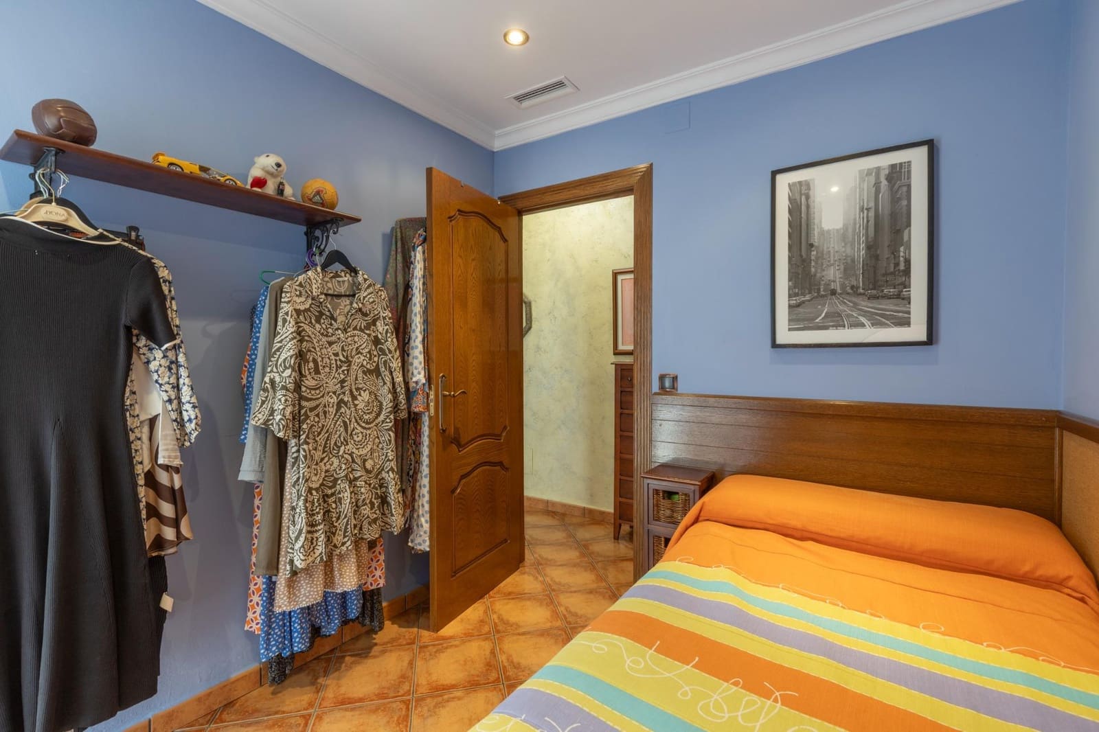 5 soverom Hus til salgs i Granada by med garasje - € 360 000 (Ref: 9422405)