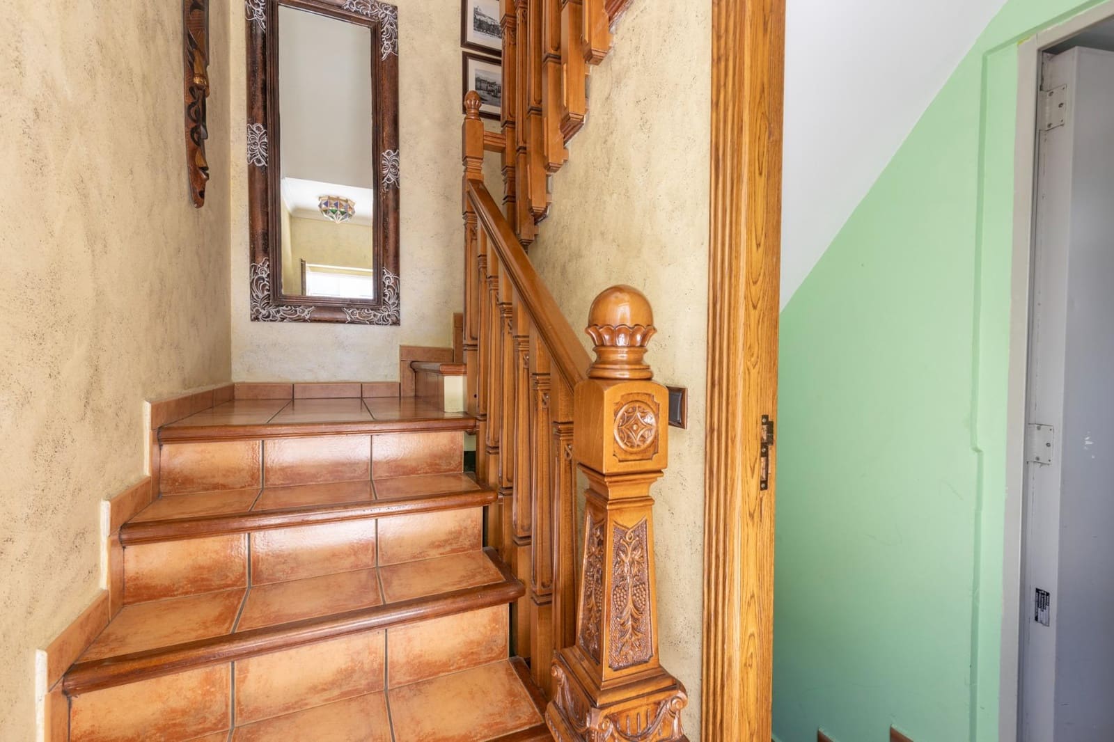 5 soverom Hus til salgs i Granada by med garasje - € 360 000 (Ref: 9422405)