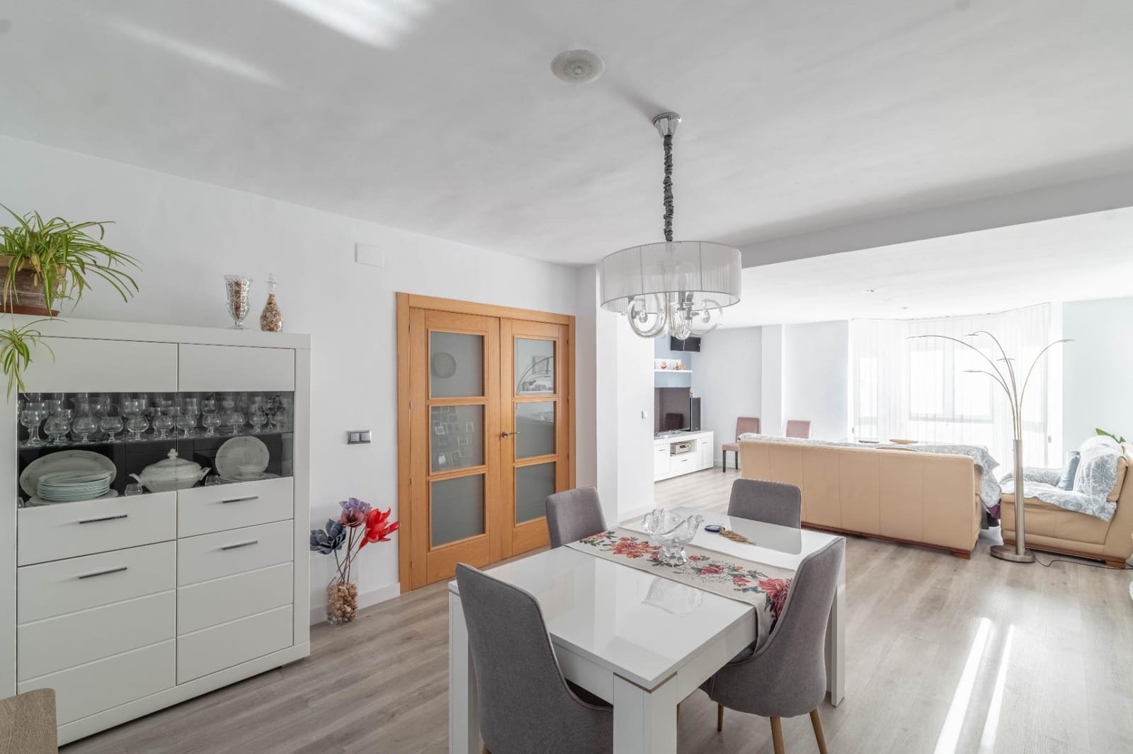 3 soveværelse Byhus til salg i Guejar Sierra med garage - € 349.000 (Ref: 9422407)