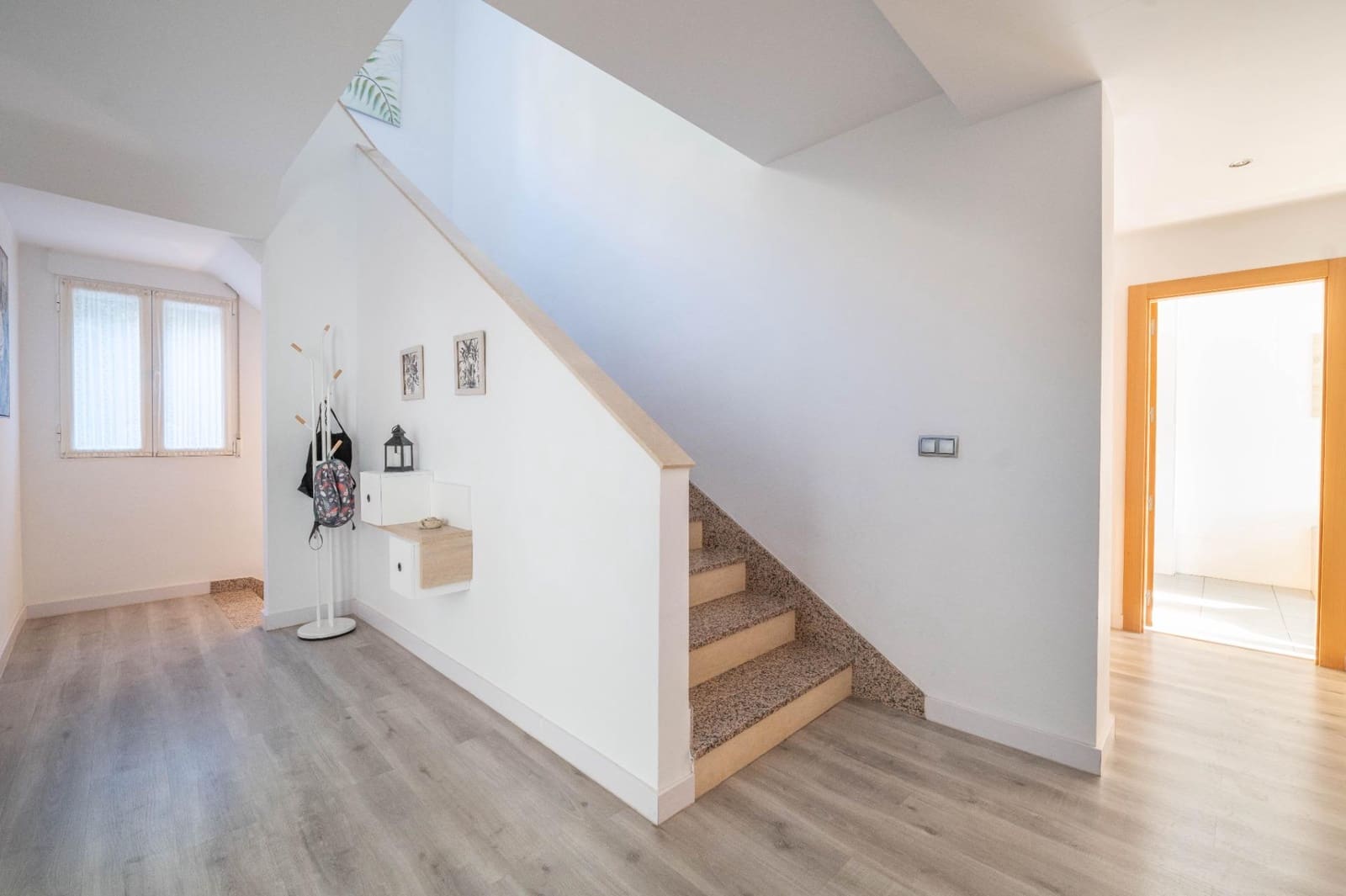 3 soveværelse Byhus til salg i Guejar Sierra med garage - € 349.000 (Ref: 9422407)