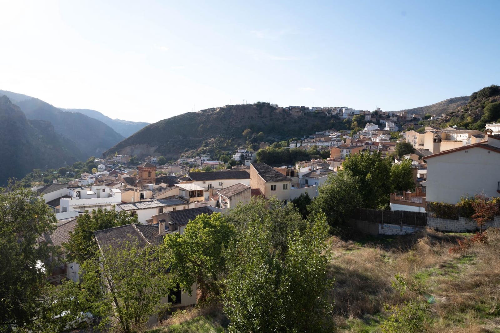 3 soveværelse Byhus til salg i Guejar Sierra med garage - € 349.000 (Ref: 9422407)