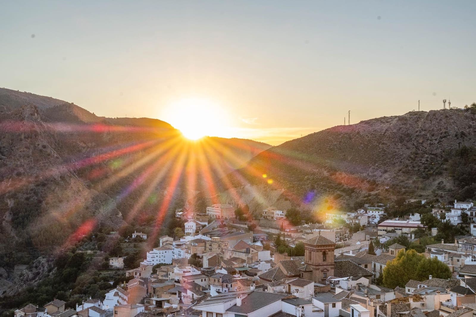 3 soveværelse Byhus til salg i Guejar Sierra med garage - € 349.000 (Ref: 9422407)