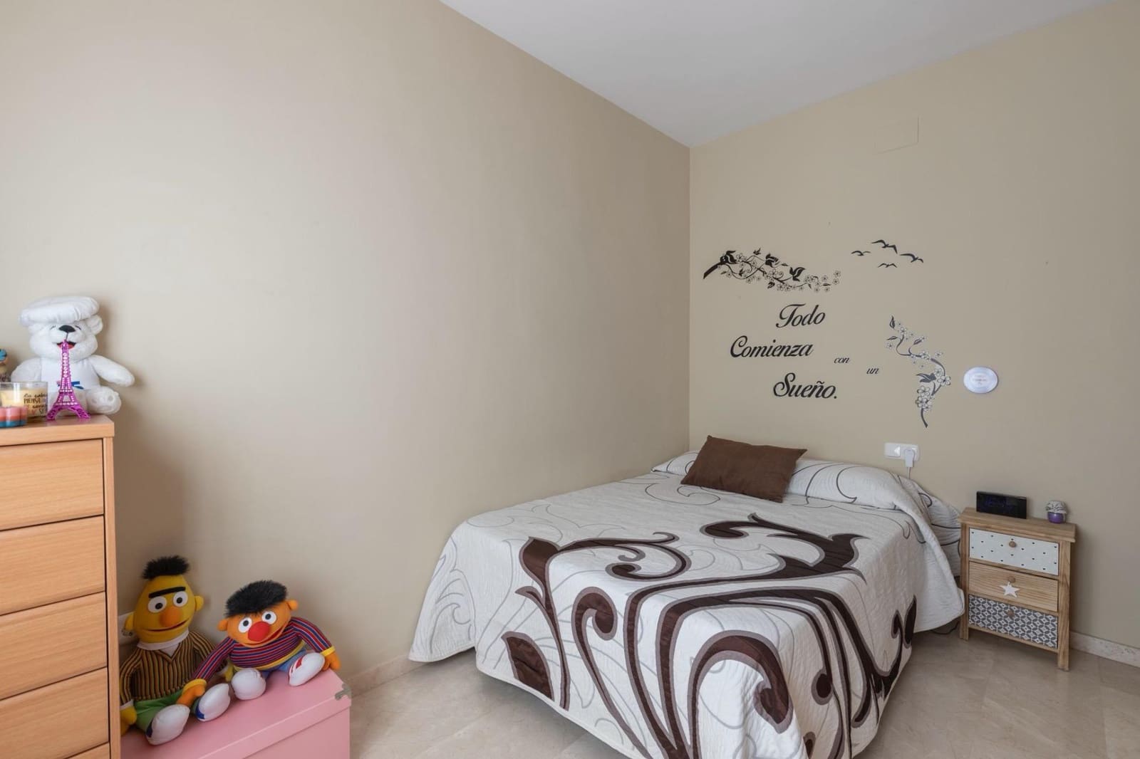 4 slaapkamer Halfvrijstaande villa te koop in Albolote met garage - € 304.900 (Ref: 9422408)