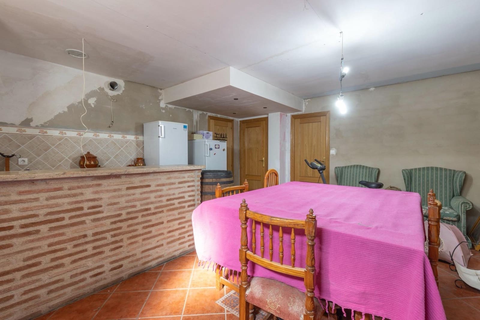 4 slaapkamer Halfvrijstaande villa te koop in Albolote met garage - € 304.900 (Ref: 9422408)