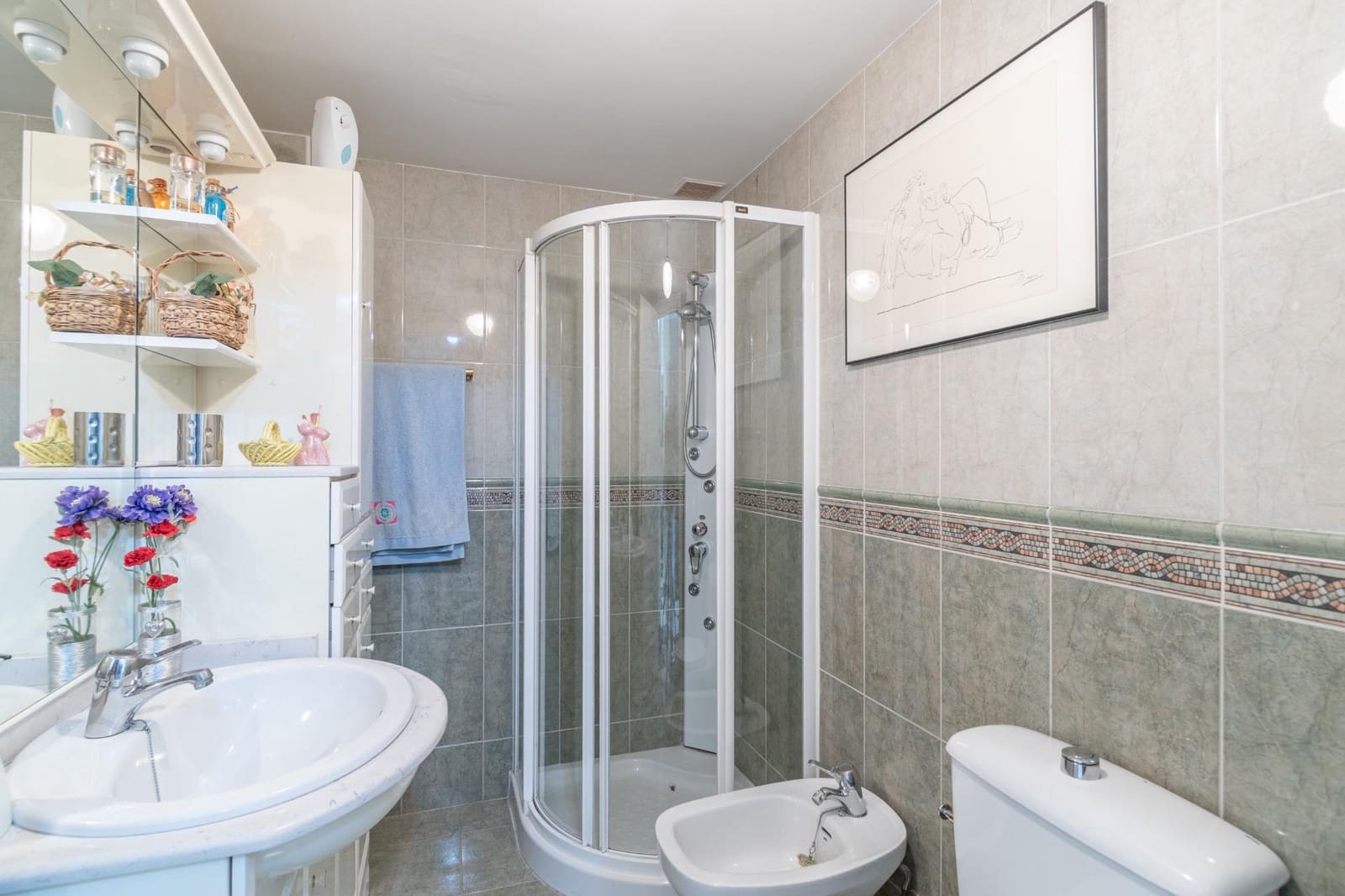 4 soverom Rekkehus til salgs i Las Gabias med svømmebasseng garasje - € 310 000 (Ref: 9427165)