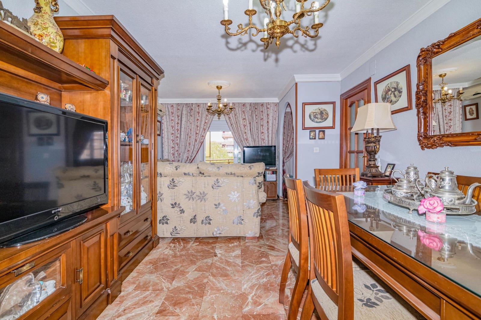 4 sypialnia Mieszkanie na sprzedaż w Miasto Grenada z garażem - 365 000 € (Ref: 9427167)