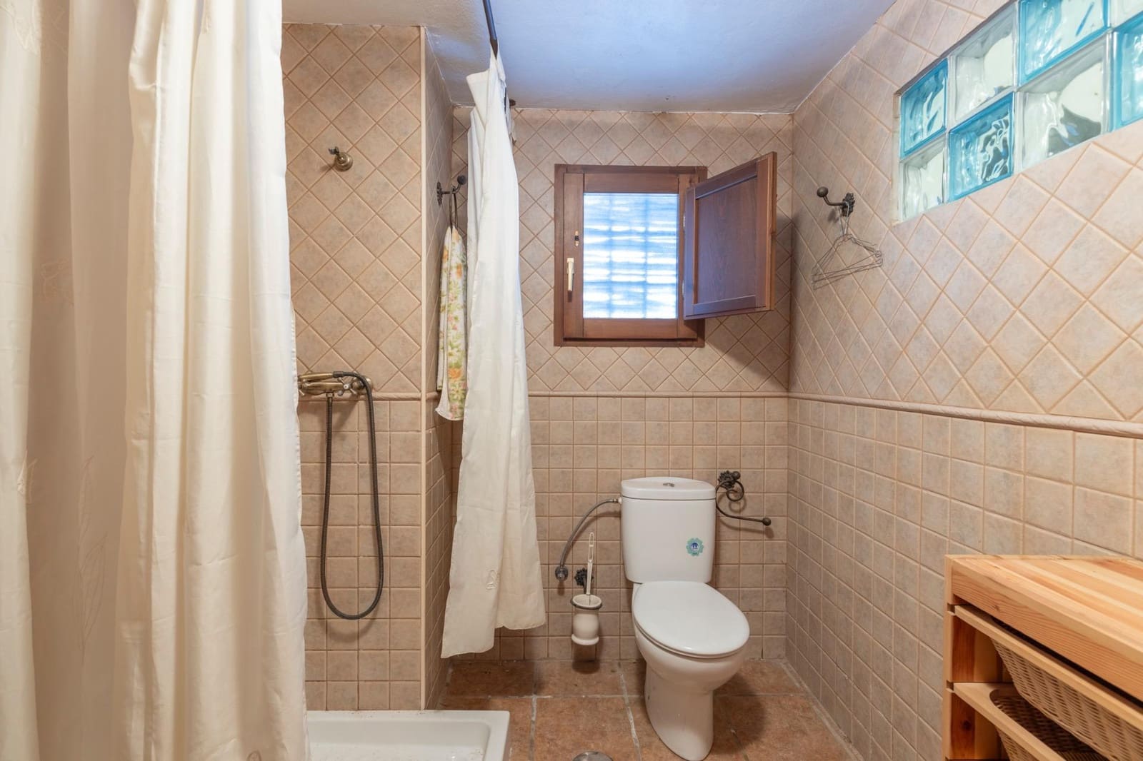 3 soverom Finca/Herregård til salgs i Pinos Puente - € 55 000 (Ref: 9427168)