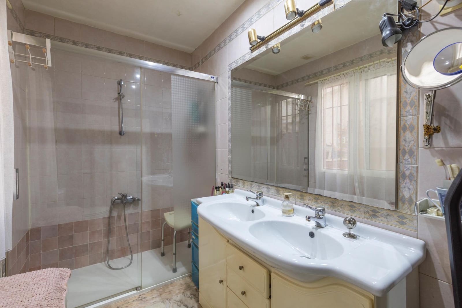 2 soveværelse Lejlighed til salg i Granada by - € 229.000 (Ref: 9427170)