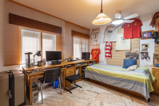 2 soveværelse Lejlighed til salg i Figares, Granada by - € 229.000 (Ref: 9427170)