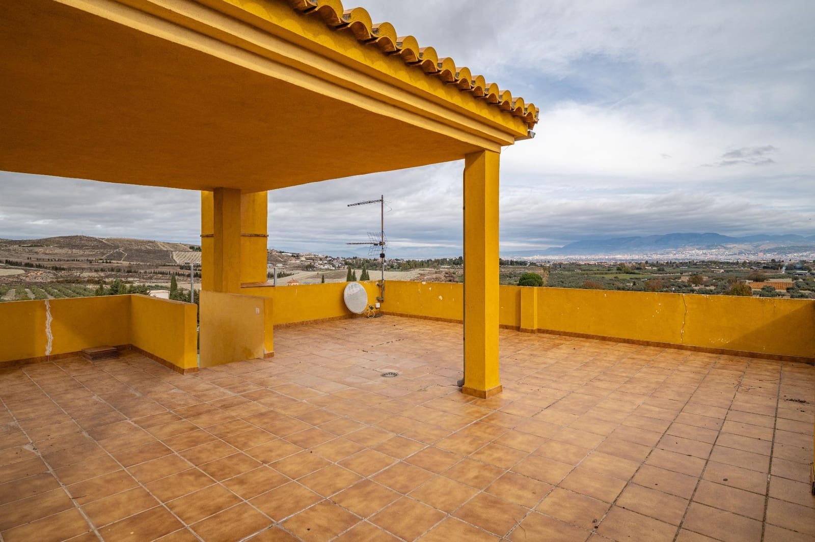 7 bedroom Villa for sale in Alhendin with pool garage - € 599,000 (Ref: 9427172)