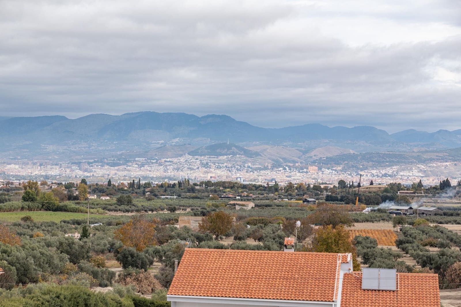 7 bedroom Villa for sale in Alhendin with pool garage - € 599,000 (Ref: 9427172)