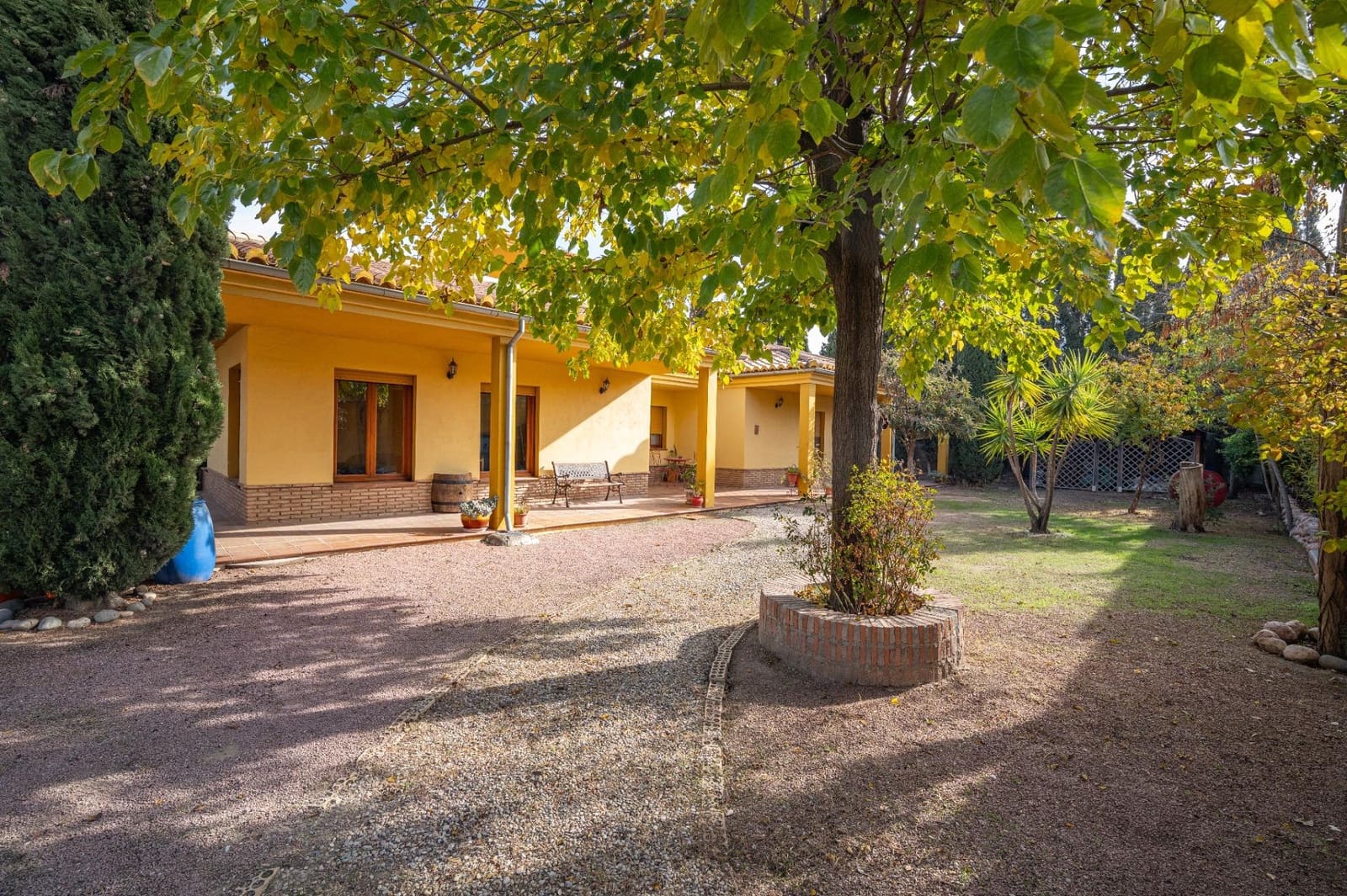 7 bedroom Villa for sale in Alhendin with pool garage - € 599,000 (Ref: 9427172)