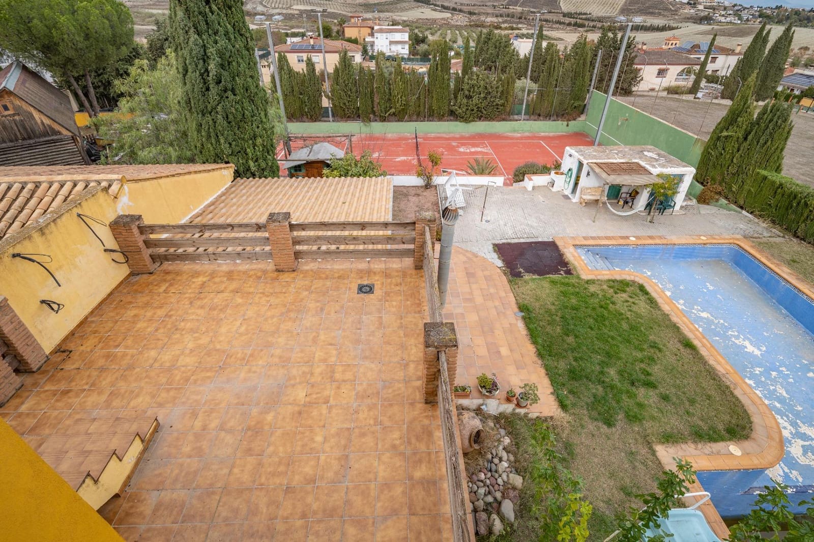 7 bedroom Villa for sale in Alhendin with pool garage - € 599,000 (Ref: 9427172)