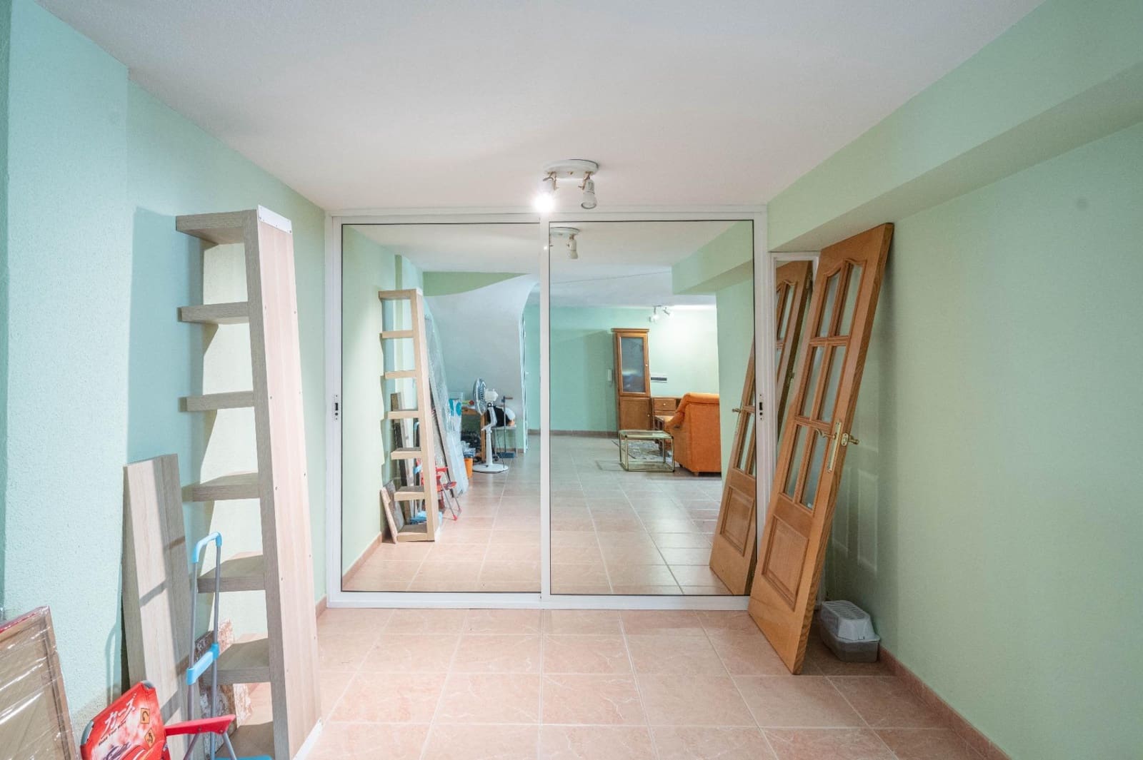 Apartamento de 4 habitaciones en Granada ciudad en venta con garaje - 489.000 € (Ref: 9427173)