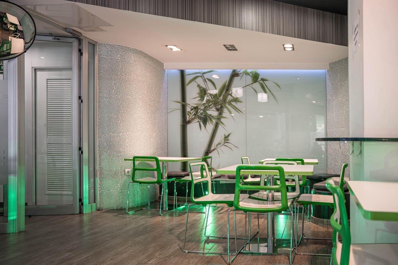 Bedrijf te koop in Granada stad - € 280.000 (Ref: 9427176)