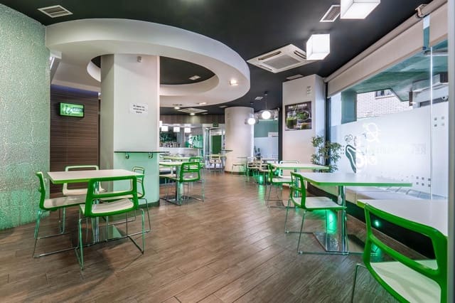 Business for sale in San Francisco Javier, Granada city - € 280,000 (Ref: 9427176)