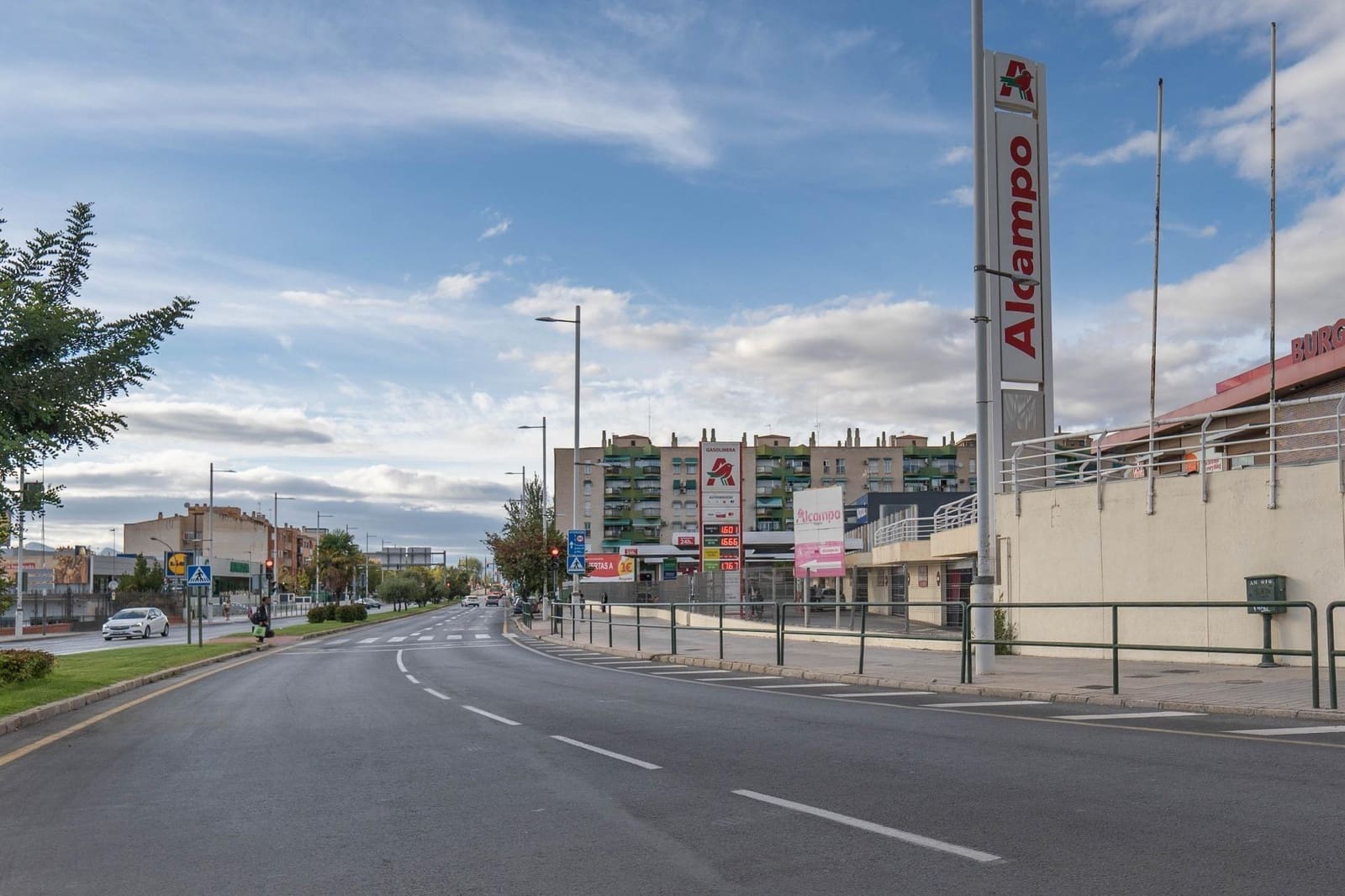 Bedrijf te koop in Granada stad - € 280.000 (Ref: 9427176)