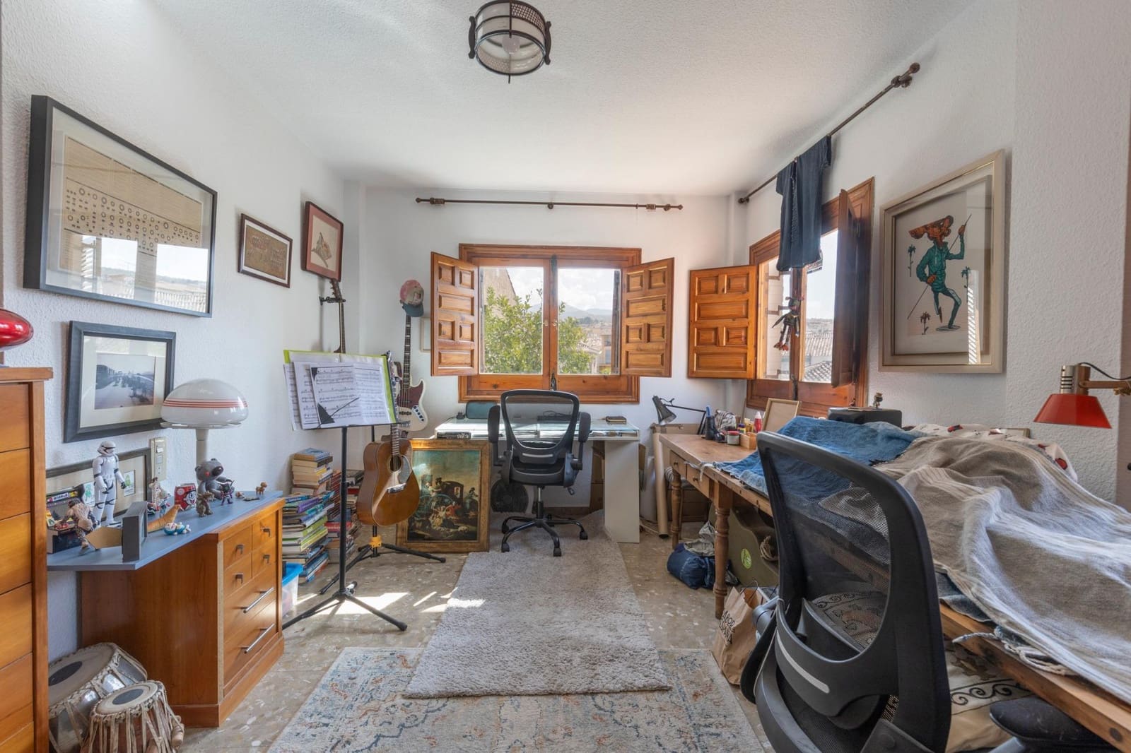 5 bedroom Villa for sale in La Zubia with garage - € 490,000 (Ref: 9427178)