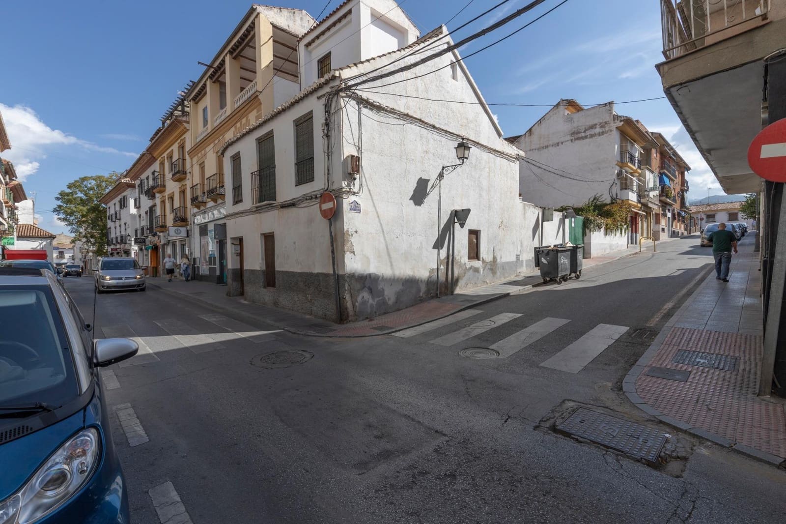 5 bedroom Villa for sale in La Zubia with garage - € 490,000 (Ref: 9427178)