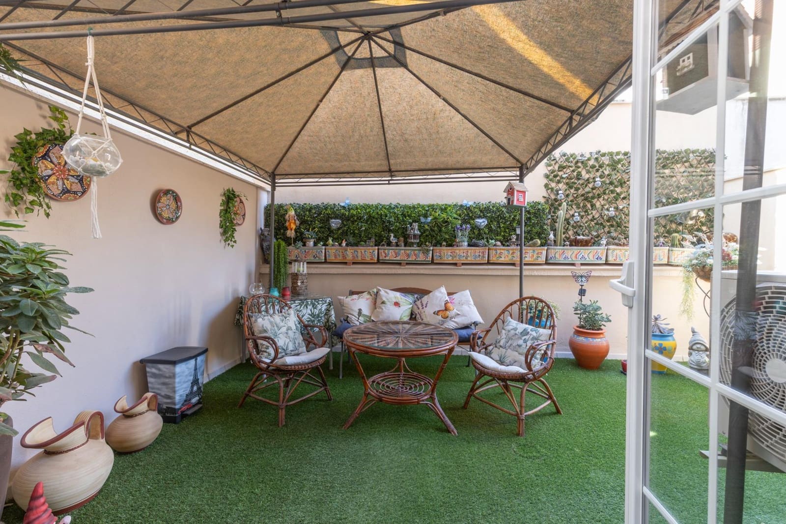 2 bedroom Flat for sale in Churriana de la Vega - € 185,000 (Ref: 9427179)