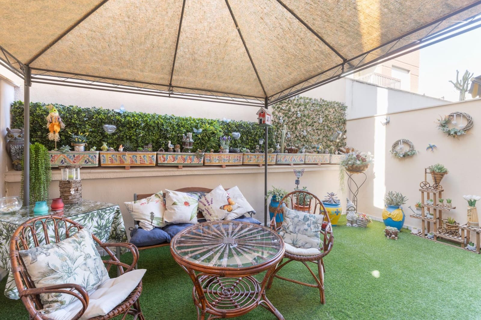 2 bedroom Flat for sale in Churriana de la Vega - € 185,000 (Ref: 9427179)