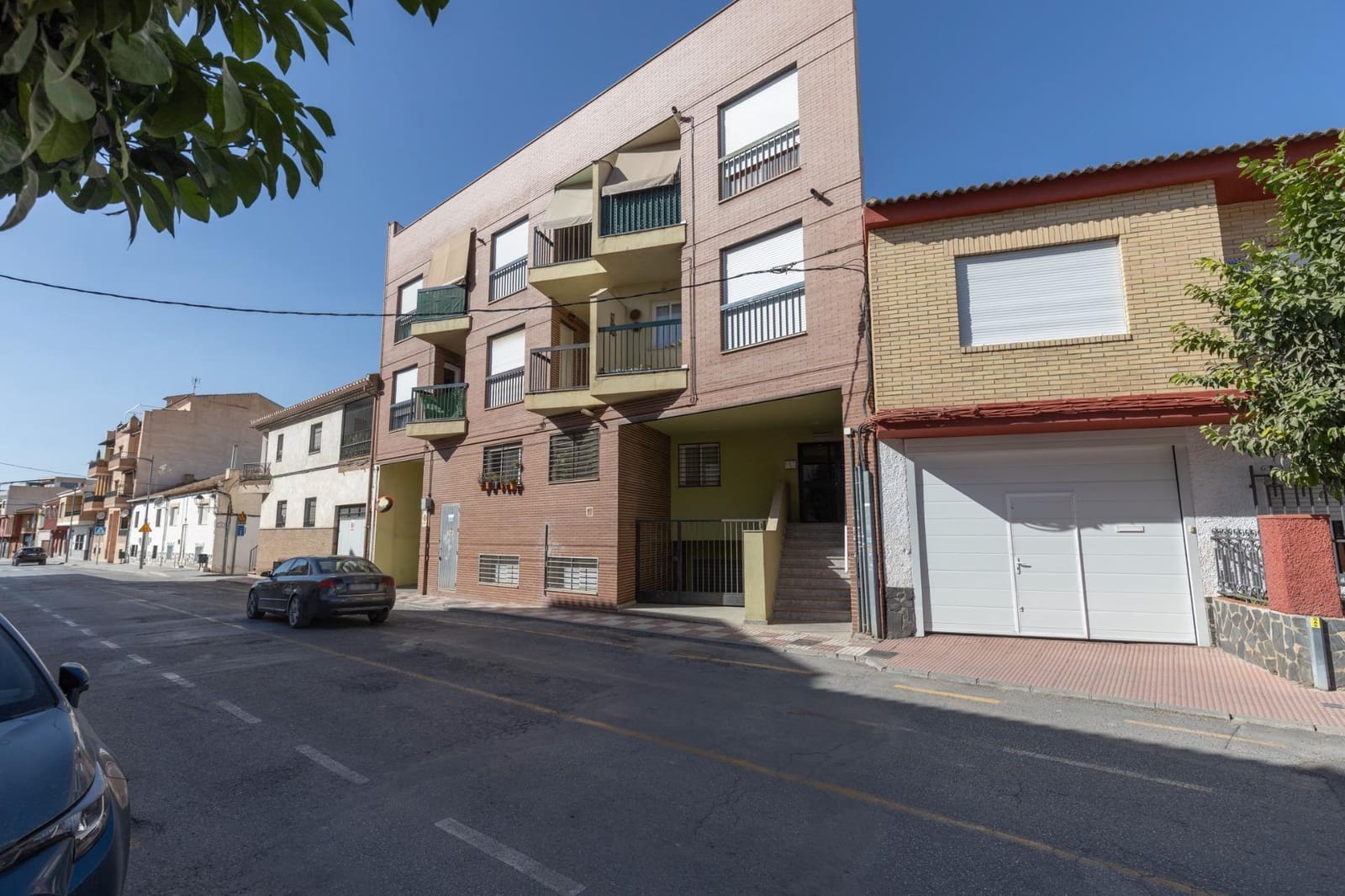 2 bedroom Flat for sale in Churriana de la Vega - € 185,000 (Ref: 9427179)