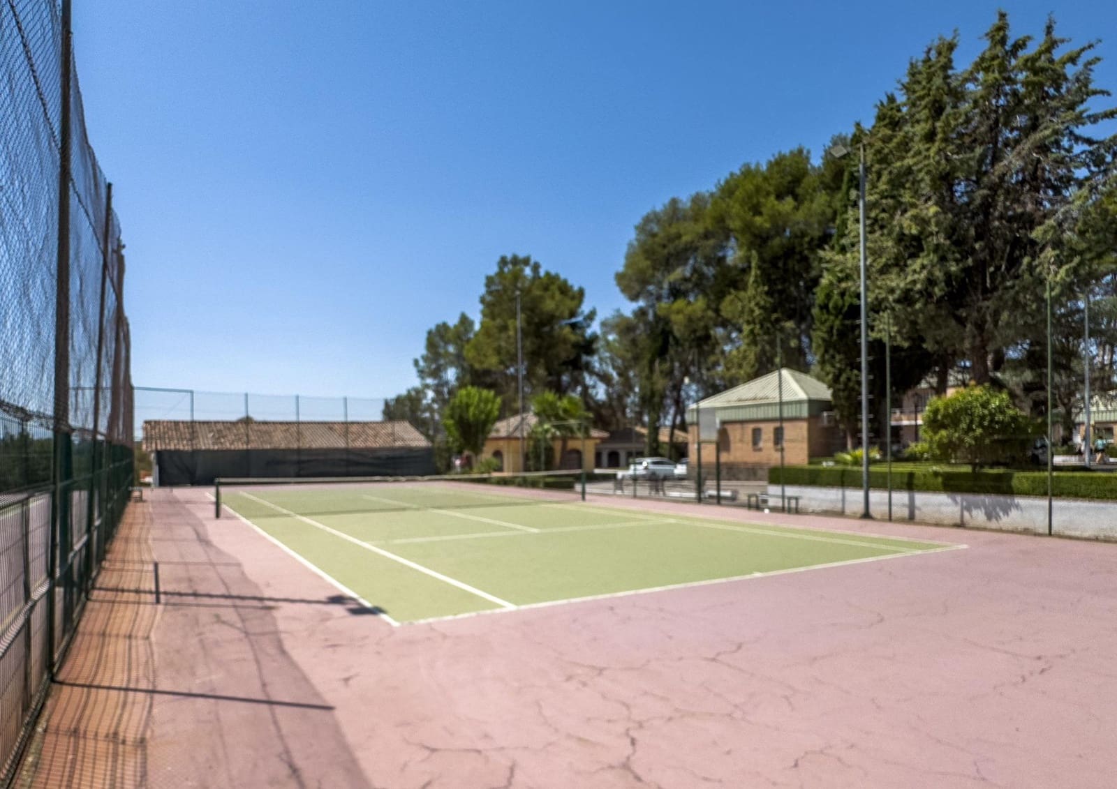 3 soveværelse Villa til salg i Albolote med swimmingpool garage - € 285.000 (Ref: 9427183)