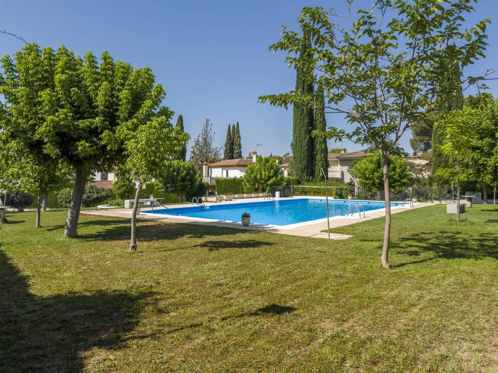 3 soveværelse Villa til salg i Albolote med swimmingpool garage - € 285.000 (Ref: 9427183)