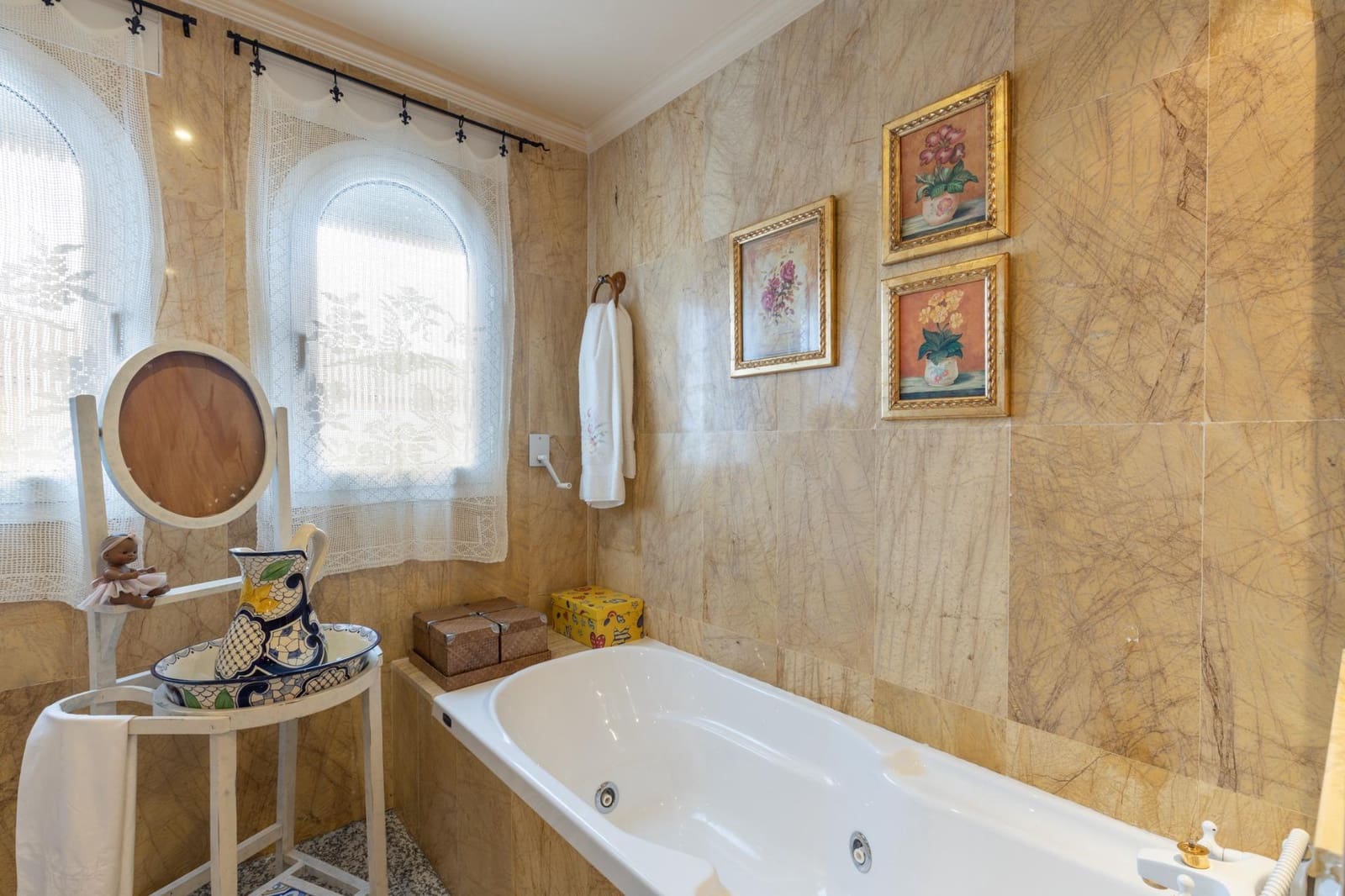 4 soveværelse Villa til salg i Atarfe - € 380.000 (Ref: 9427184)