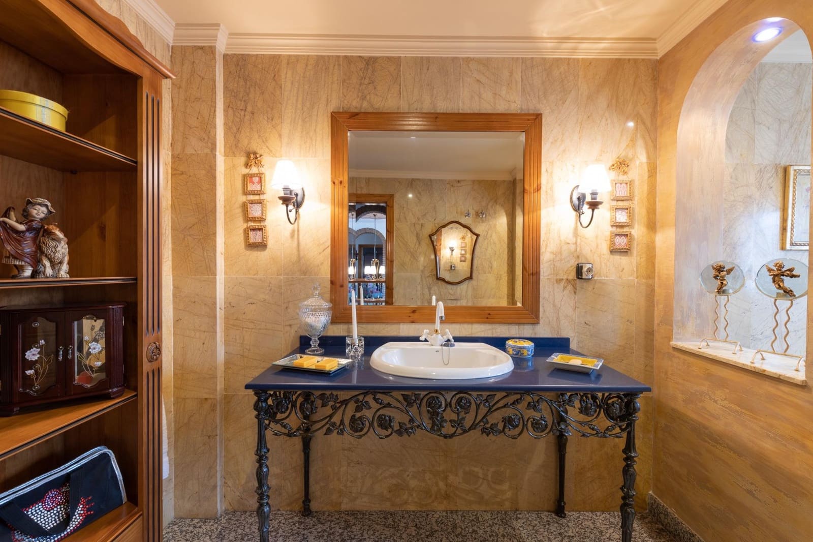 4 soveværelse Villa til salg i Atarfe - € 380.000 (Ref: 9427184)