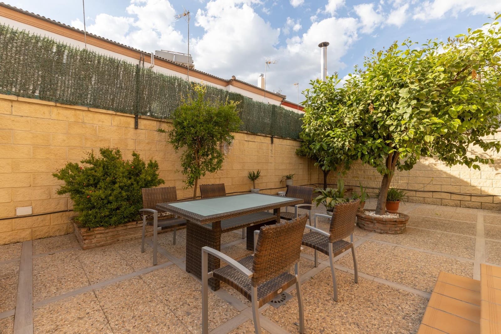 4 soveværelse Villa til salg i Atarfe - € 380.000 (Ref: 9427184)