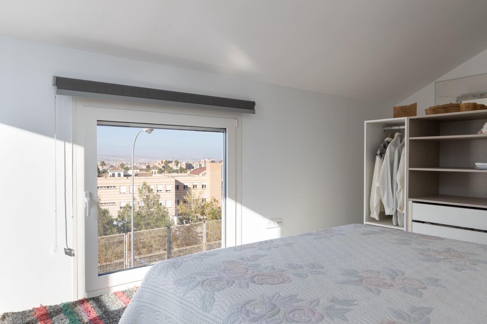 2 Zimmer Haus zu verkaufen in Granada Stadt mit Garage - 340.000 € (Ref: 9427187)