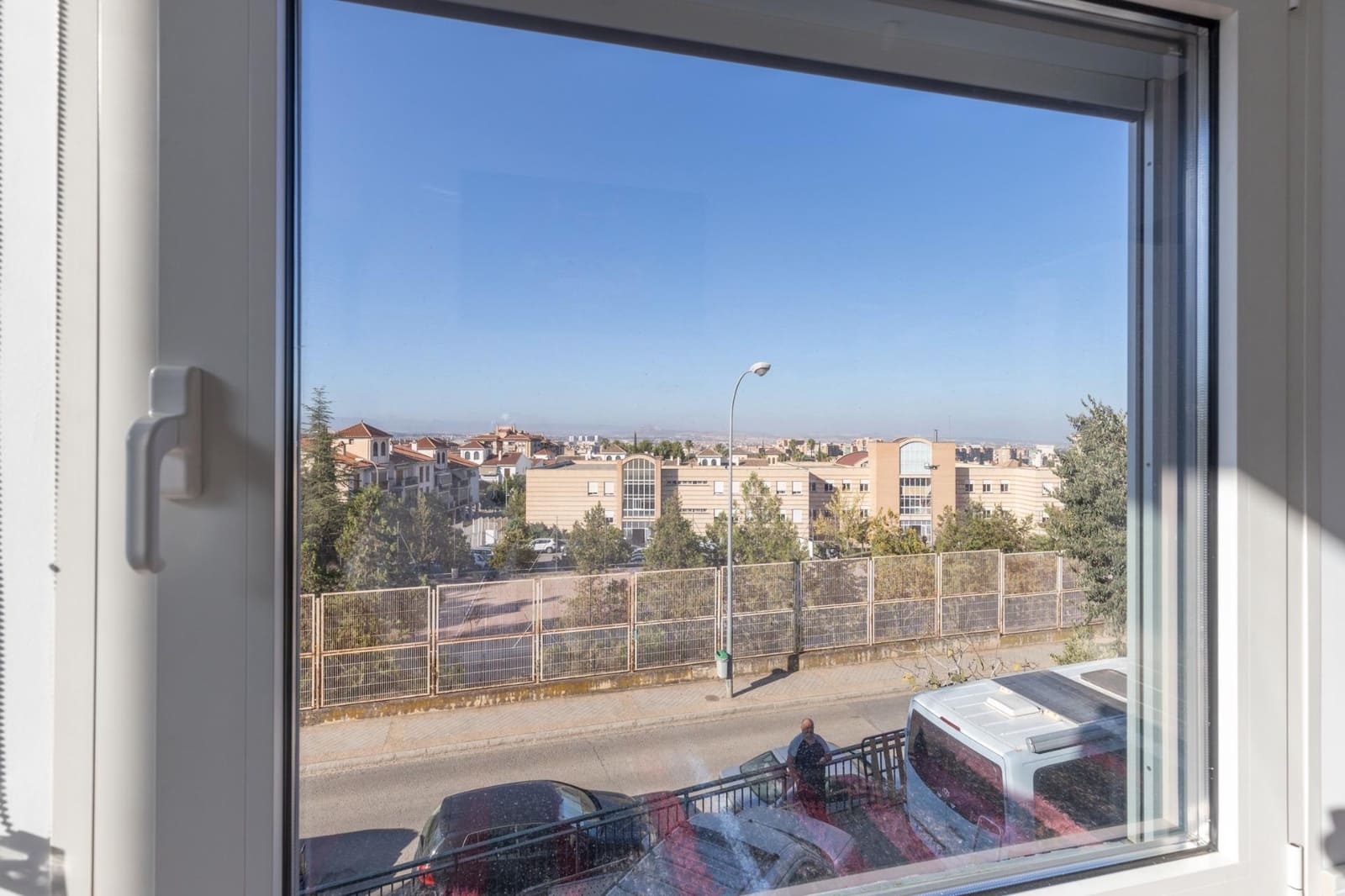 2 Zimmer Haus zu verkaufen in Granada Stadt mit Garage - 340.000 € (Ref: 9427187)