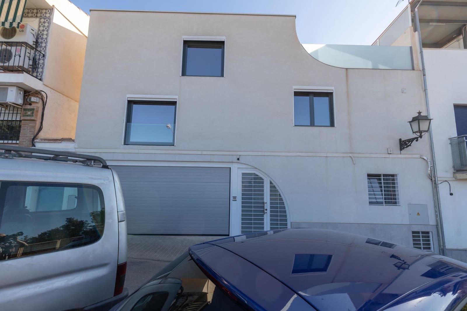 2 Zimmer Haus zu verkaufen in Granada Stadt mit Garage - 340.000 € (Ref: 9427187)