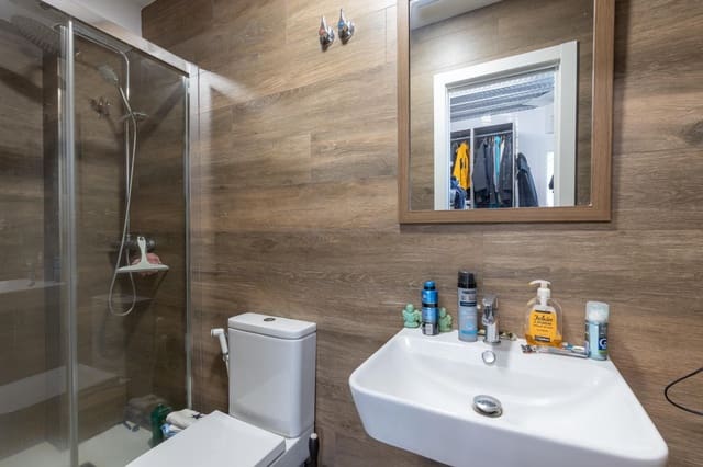 2 soverom Hus til salgs i Granada by med garasje - € 340 000 (Ref: 9427187)