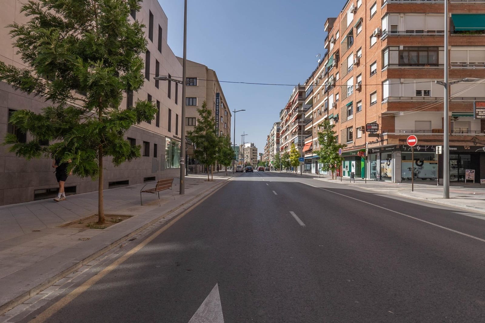 Garaż na sprzedaż w Miasto Grenada - 10 000 € (Ref: 9434943)