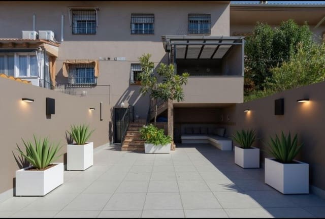 4 soveværelse Rækkehus til salg i Ogíjares med swimmingpool garage - € 284.900 (Ref: 9434944)