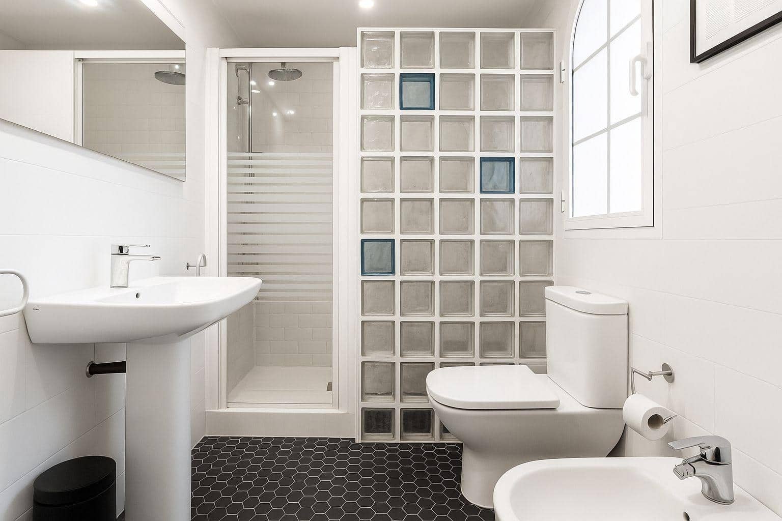 4 sypialnia Dom szeregowy na sprzedaż w Ogijares z basenem garażem - 284 900 € (Ref: 9434944)