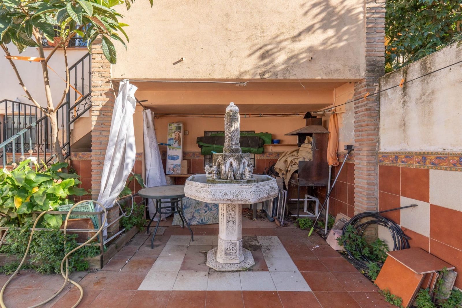 4 sypialnia Dom szeregowy na sprzedaż w Ogijares z basenem garażem - 284 900 € (Ref: 9434944)