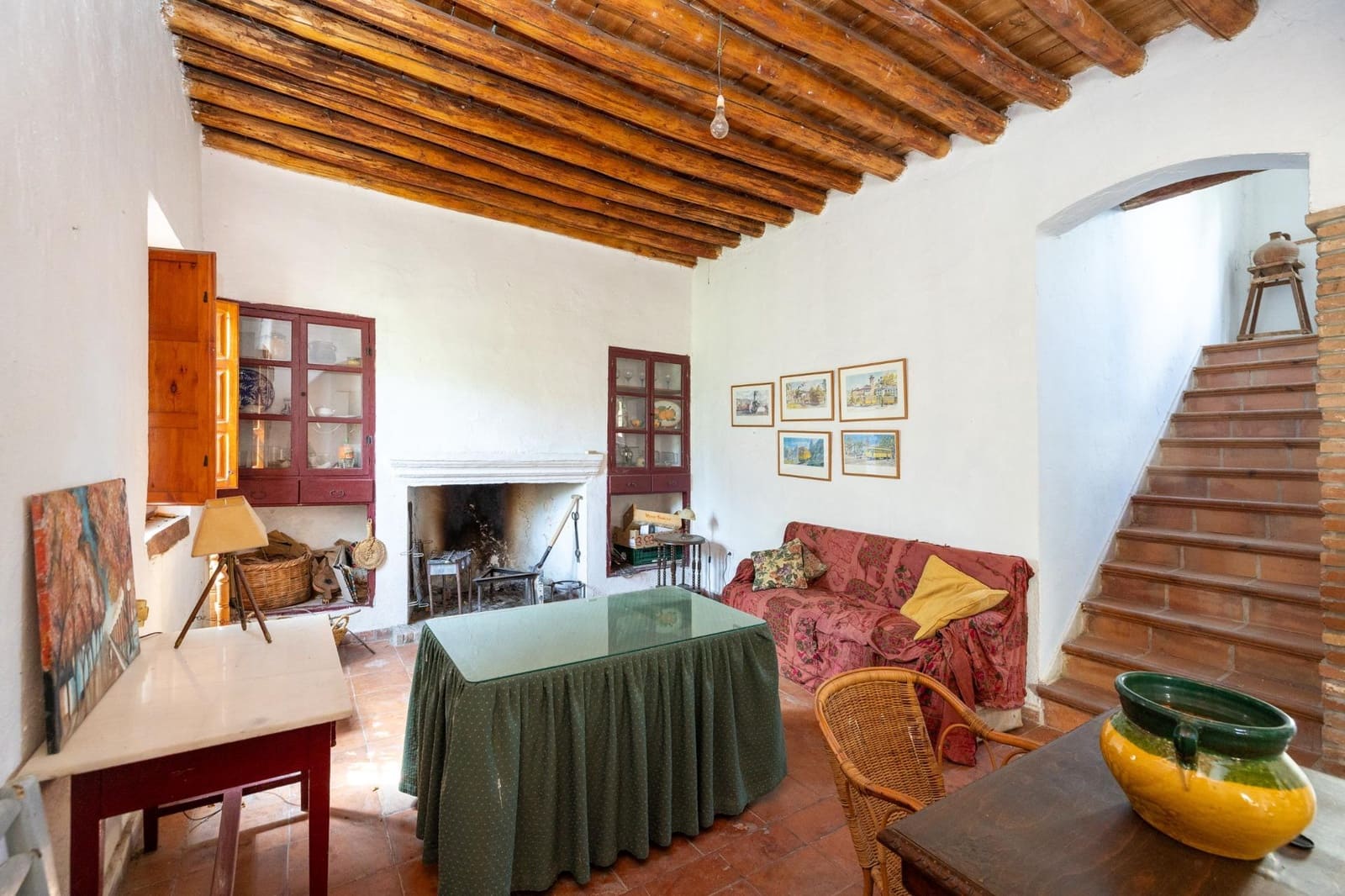 5 soveværelse Finca/Landehus til salg i Granada by med swimmingpool garage - € 680.000 (Ref: 9434947)