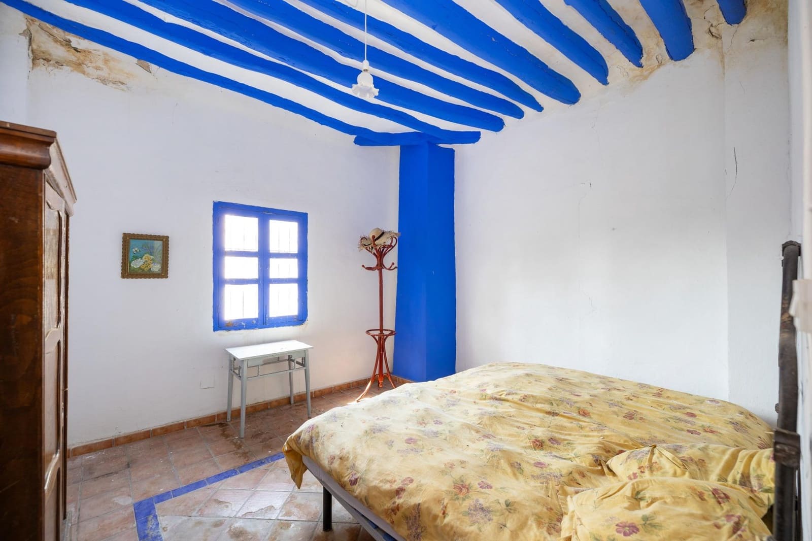 5 soveværelse Finca/Landehus til salg i Granada by med swimmingpool garage - € 680.000 (Ref: 9434947)