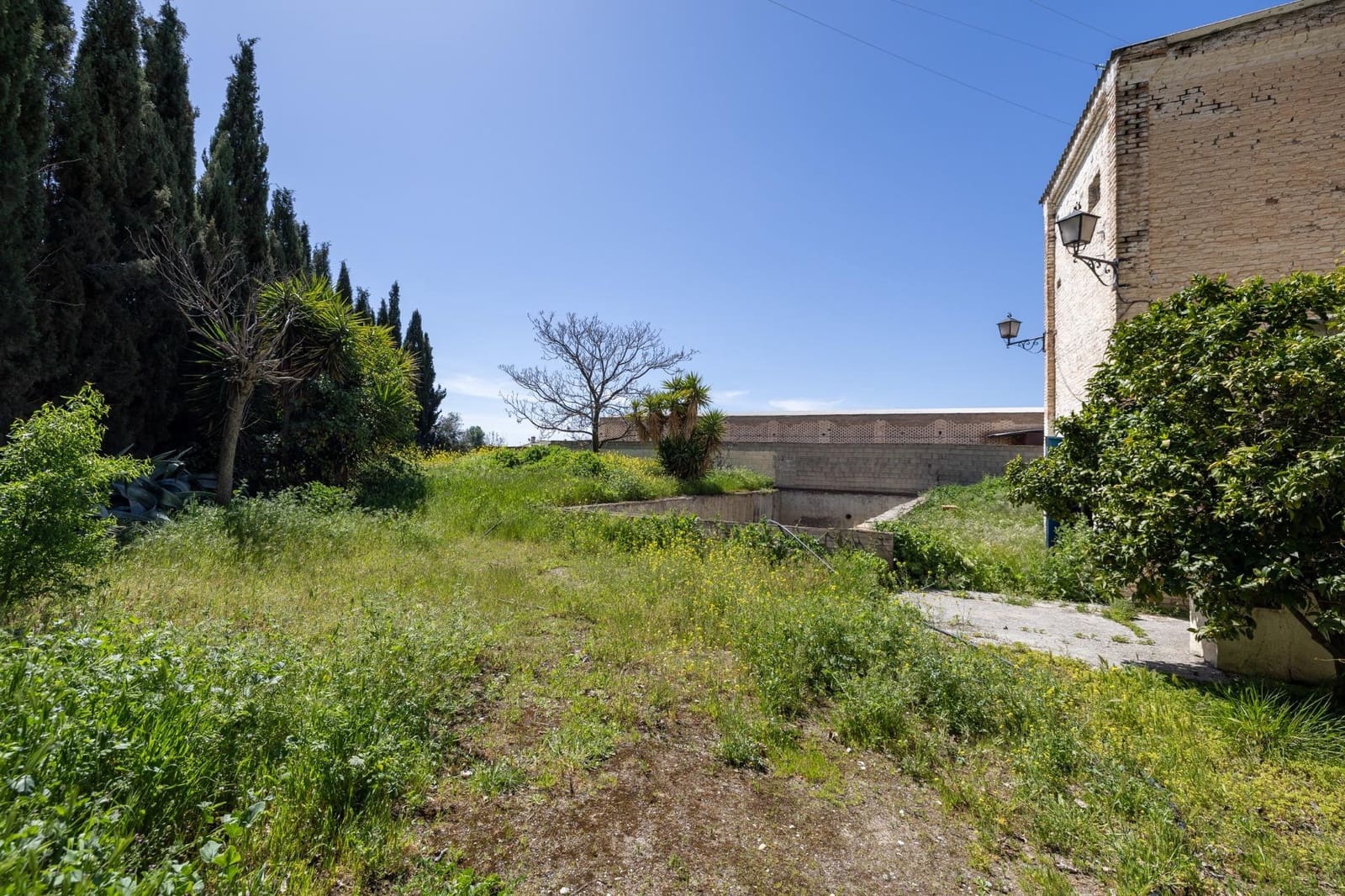 5 soveværelse Finca/Landehus til salg i Granada by med swimmingpool garage - € 680.000 (Ref: 9434947)