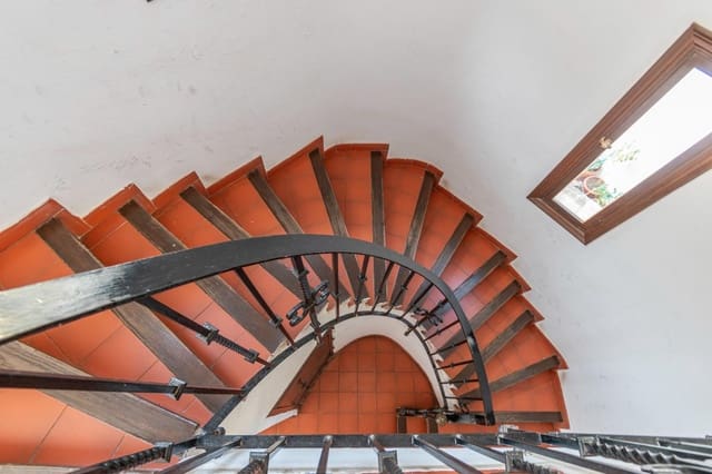 1 Zimmer Apartment zu verkaufen in Granada Stadt - 115.000 € (Ref: 9434948)