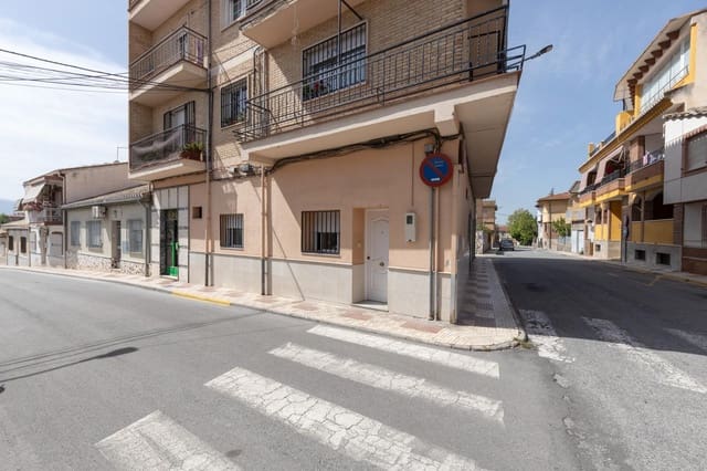 Commercial for sale in Maracena with garage - € 125,000 (Ref: 9434949)