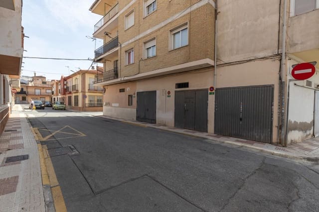 Commercial for sale in Maracena with garage - € 125,000 (Ref: 9434949)