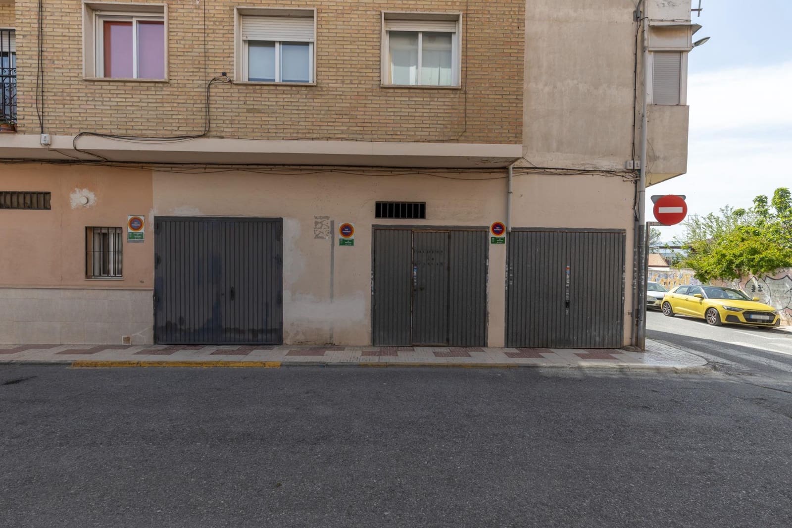 Komercyjne na sprzedaż w Maracena z garażem - 125 000 € (Ref: 9434949)